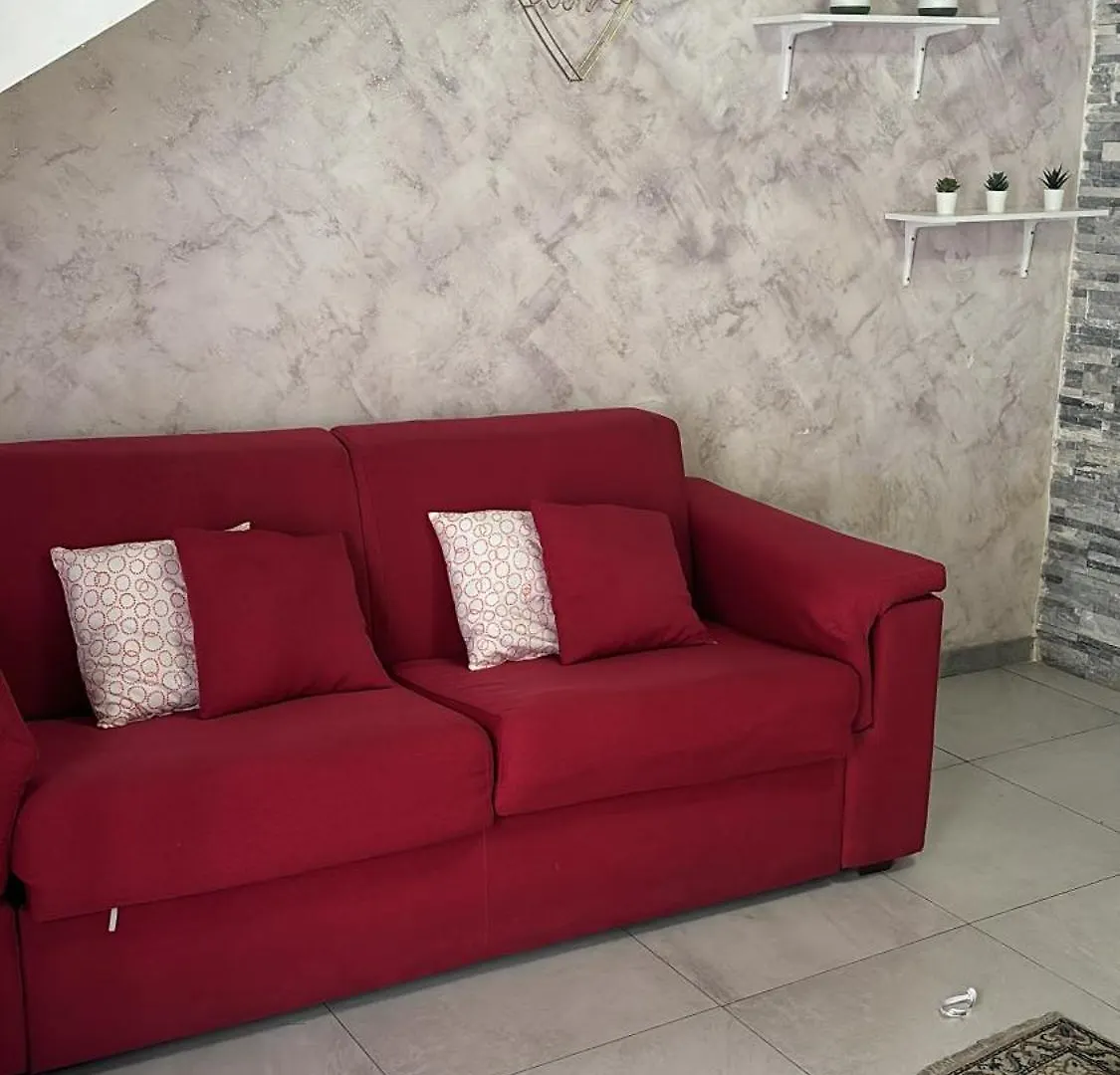 Apartment Red Home Civita Catania